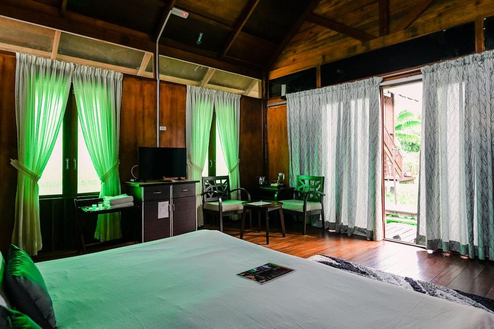 Hotel The Gemalai Village